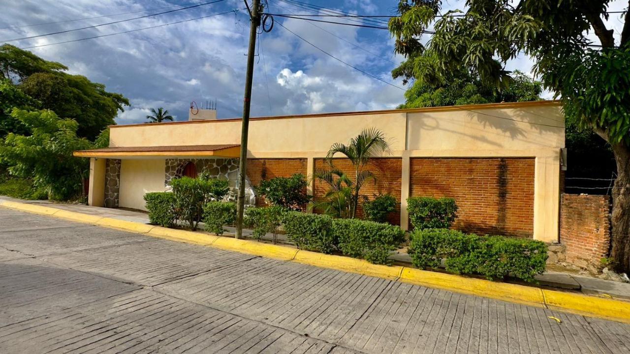 ホテル Casa Puerto Viejo プエルト・エスコンディード エクステリア 写真